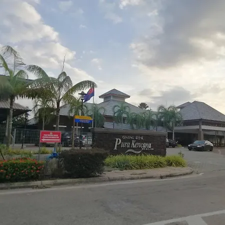 Cosy Spacious Homestay In Central Batu Pahat With Wifi & Genting Clubhouse Kampong Seri Gading Exterior photo
