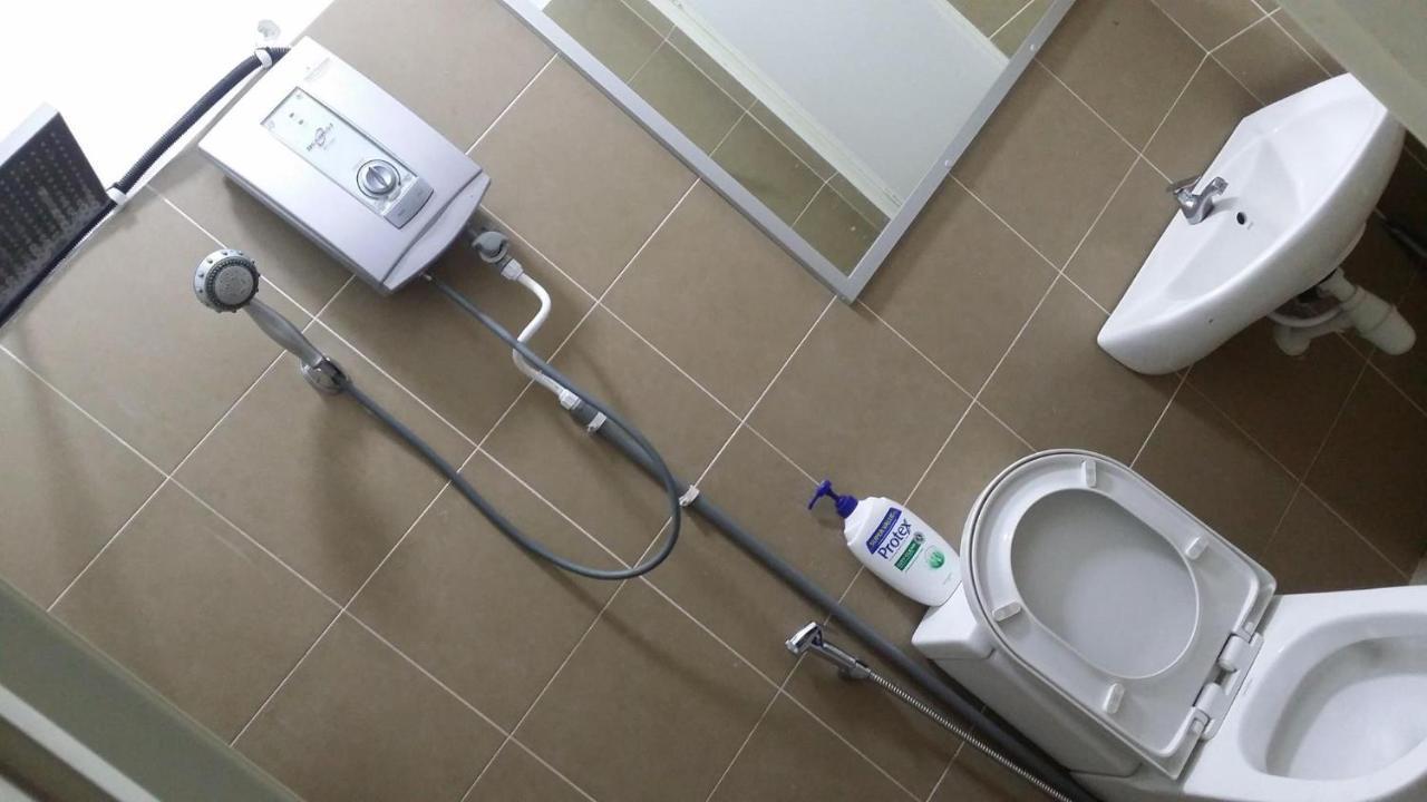 Holiday home Cosy Spacious In Batu Pahat With Wifi & Genting Clubhouse *
