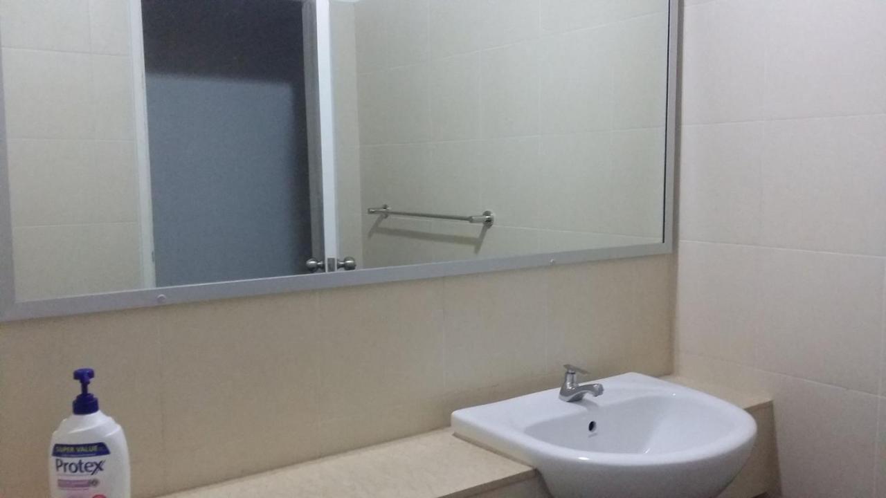 Cosy Spacious In Batu Pahat With Wifi & Genting Clubhouse *