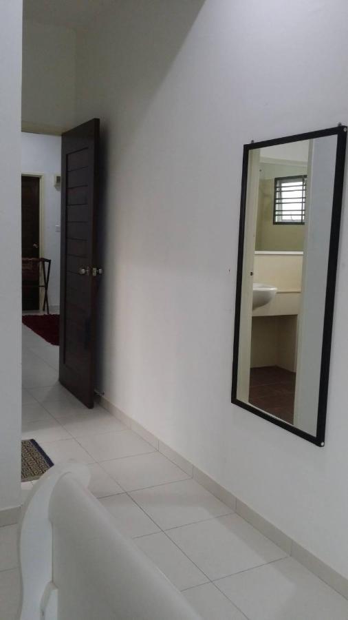 Cosy Spacious In Batu Pahat With Wifi & Genting Clubhouse *