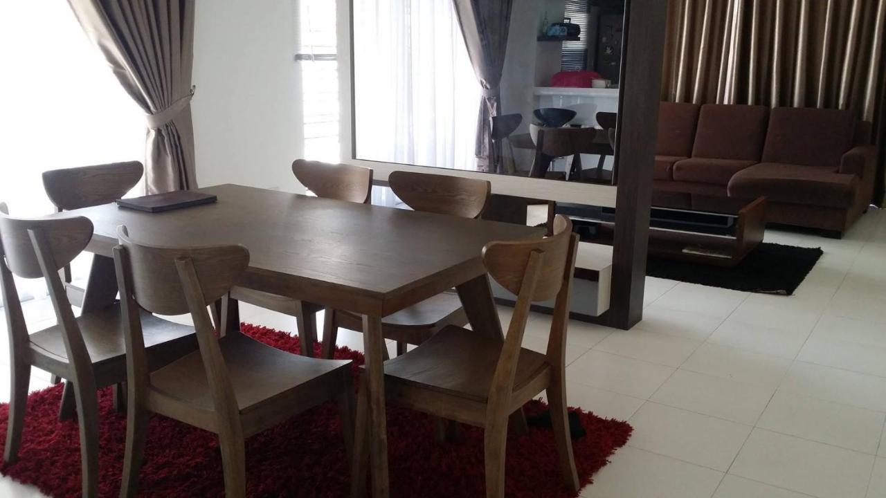 Cosy Spacious In Batu Pahat With Wifi & Genting Clubhouse *