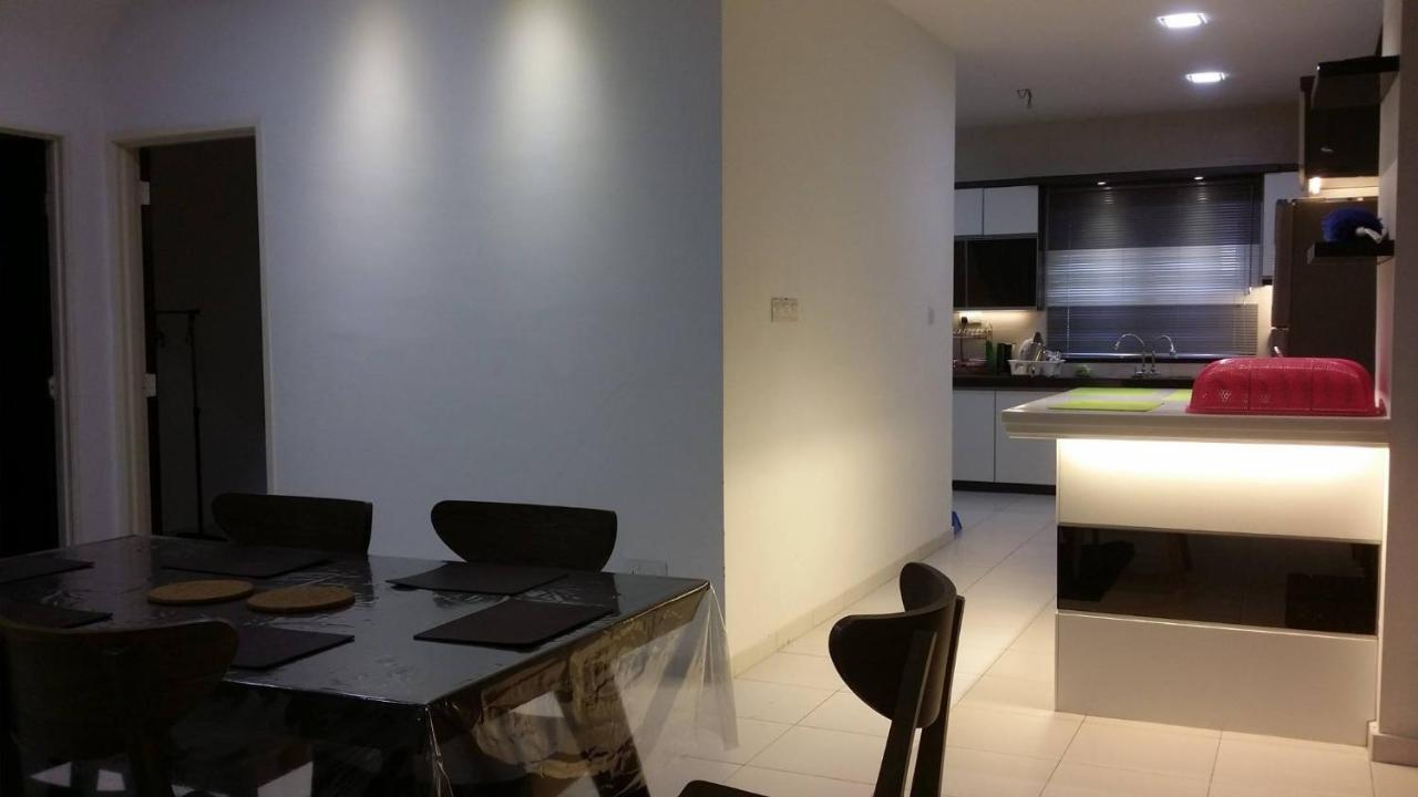 Holiday home Cosy Spacious In Batu Pahat With Wifi & Genting Clubhouse