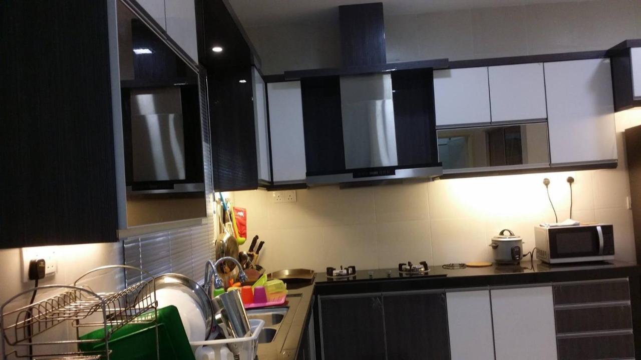 Cosy Spacious In Batu Pahat With Wifi & Genting Clubhouse *
