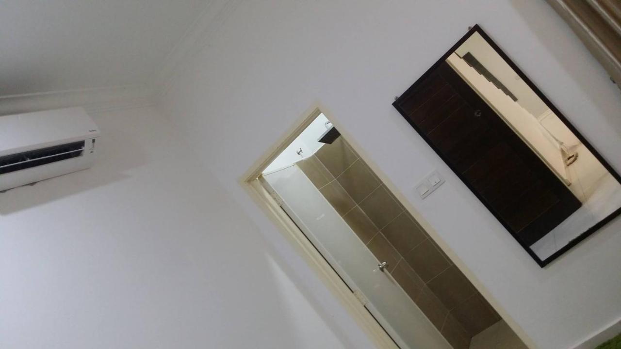 Cosy Spacious In Batu Pahat With Wifi & Genting Clubhouse Holiday home *