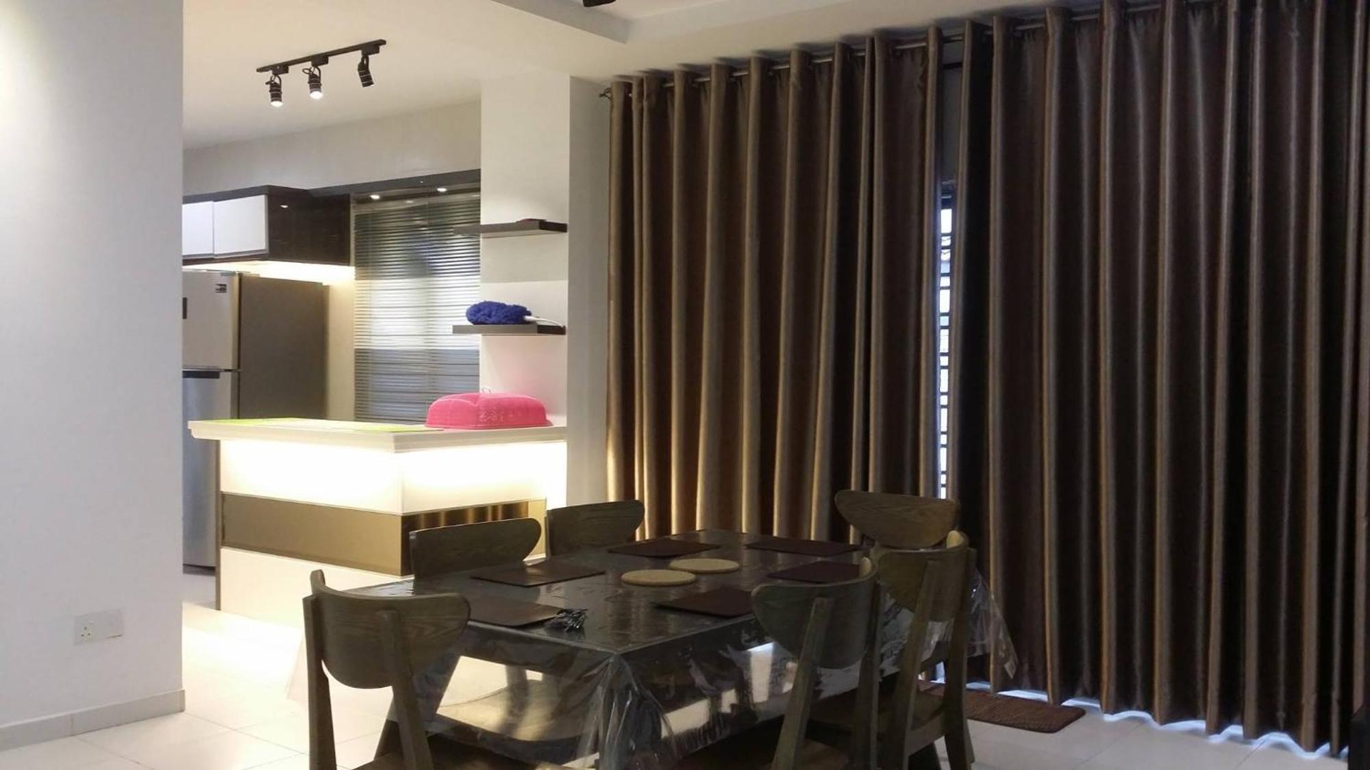 Cosy Spacious In Batu Pahat With Wifi & Genting Clubhouse Holiday home *